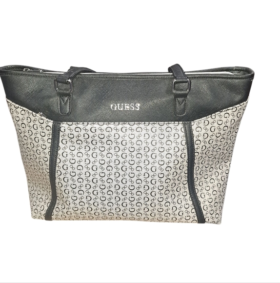 Guess Signature Large Tote Bag - Picture 1 of 5